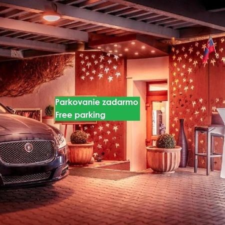 Hotel Capital With Private Wellness Nitra Eksteriør bilde