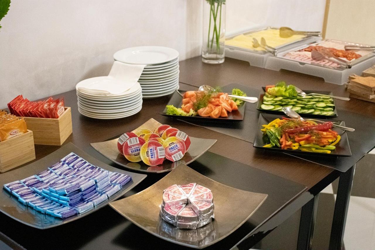 Hotel Capital With Private Wellness Nitra Eksteriør bilde