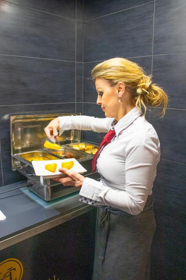Hotel Capital With Private Wellness Nitra Eksteriør bilde