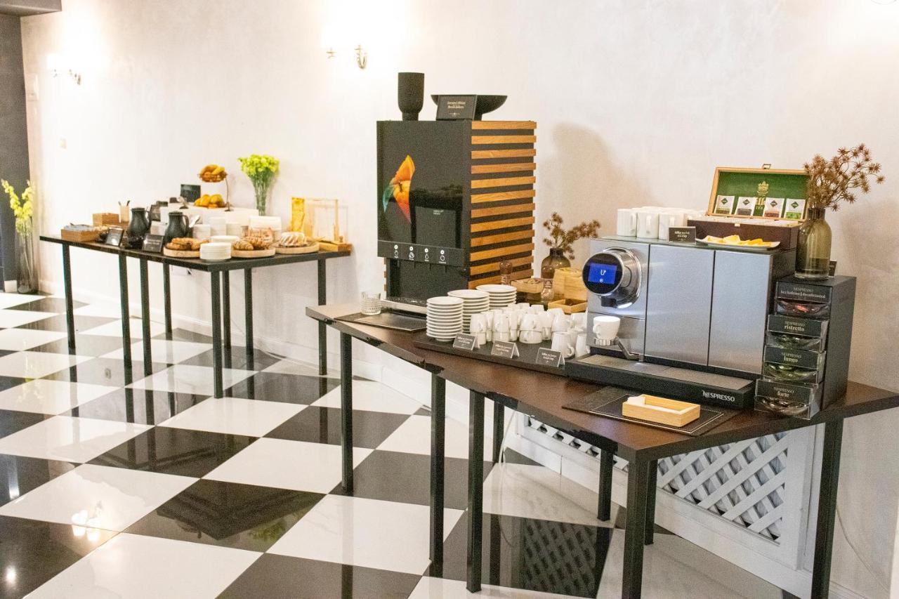 Hotel Capital With Private Wellness Nitra Eksteriør bilde